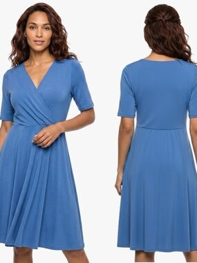 Norm Thompson Wrap-Front Knee-Length Jersey Dress in Cornflower Blue Sz Medium